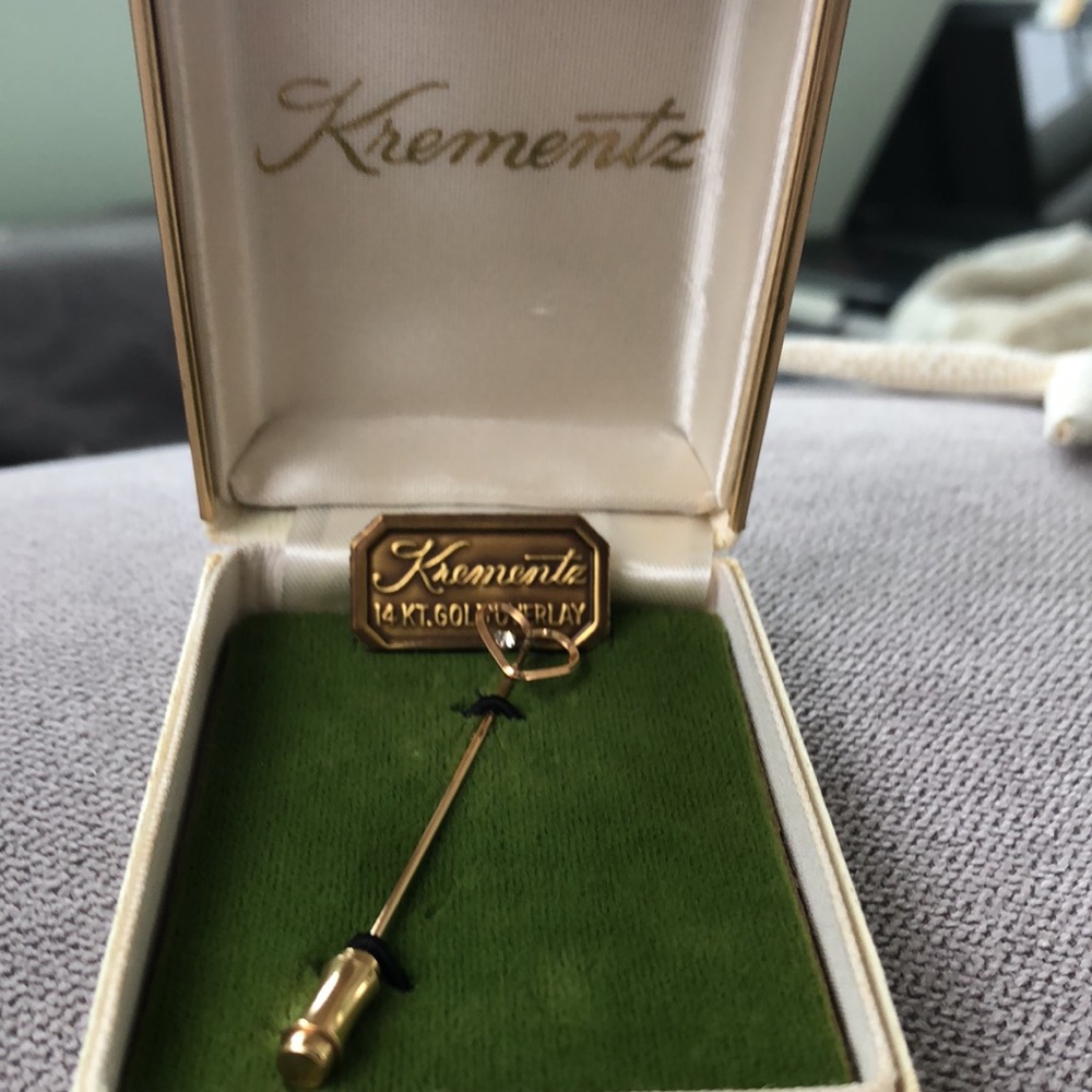 Krementz 14k Vintage Valentine gold heart stick pin original box 1950s Atomic